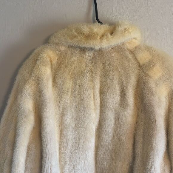 Vtg roseland fur salon ladies Elegant Cream Fur mink zip up Jacket size large - Picture 14 of 15